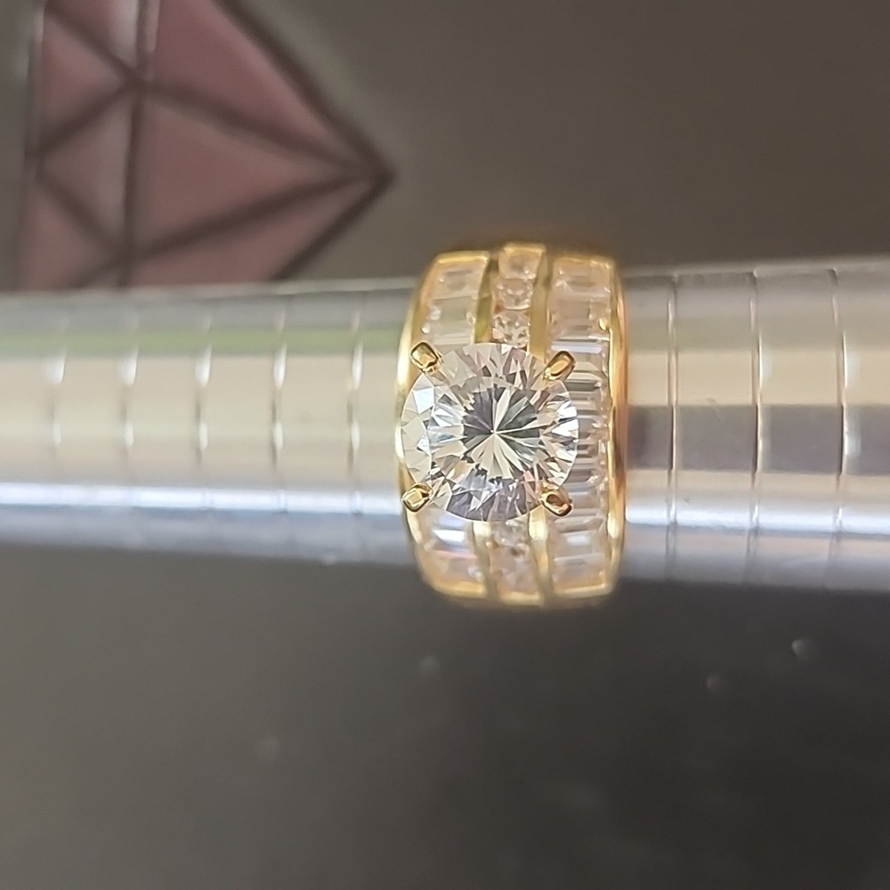 Gorgeous Bella Luce Ring
